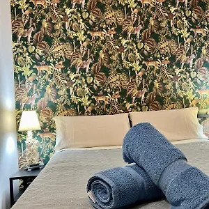 Amazing In Oldtown Calle Carreteria Free Wifi&ac Apartment Málaga